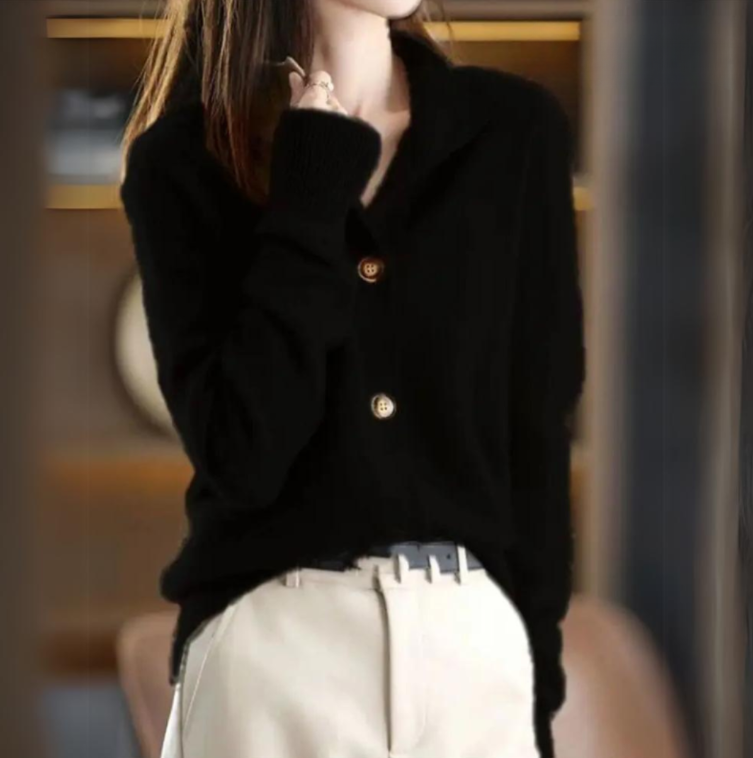 Sellia | Simple Stylish Cardigan
