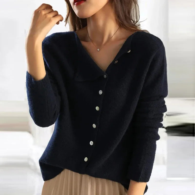 Carmine | Classic Easy-Wear Sweater