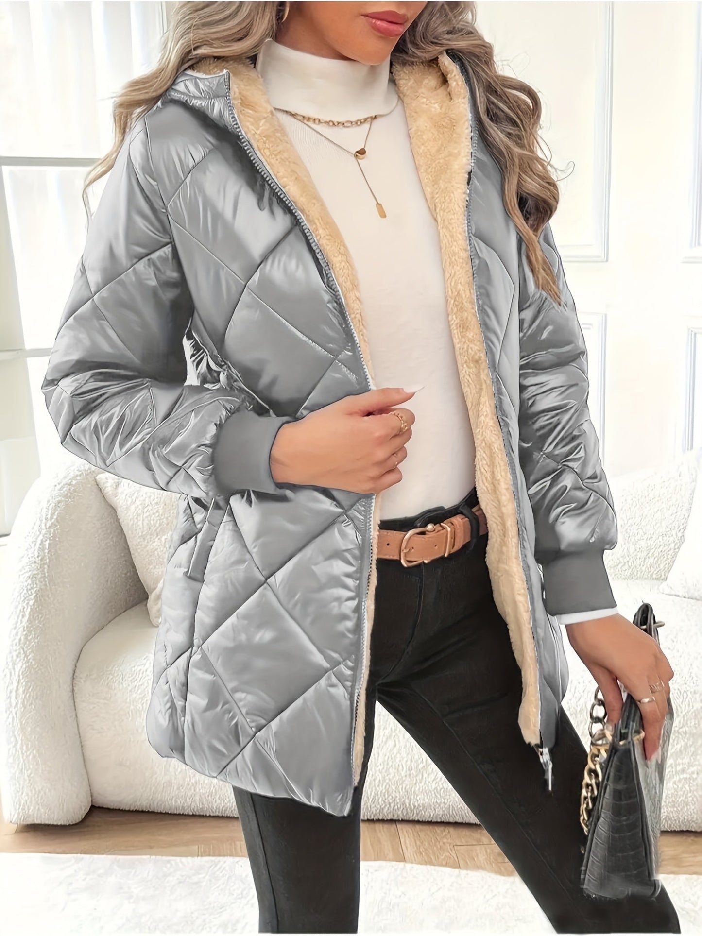 Isalyn | Diamond Quilted Jacket