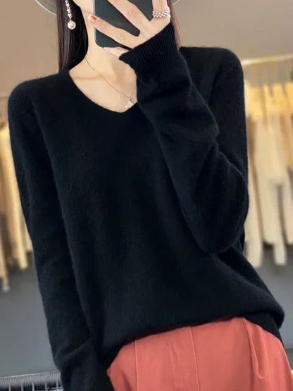 Elysa | Soft Fuzzy V-Neck Sweater
