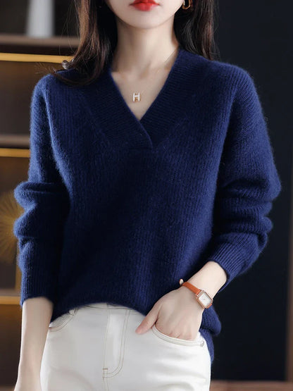 Maurine | Minimalist V-Neck Sweater