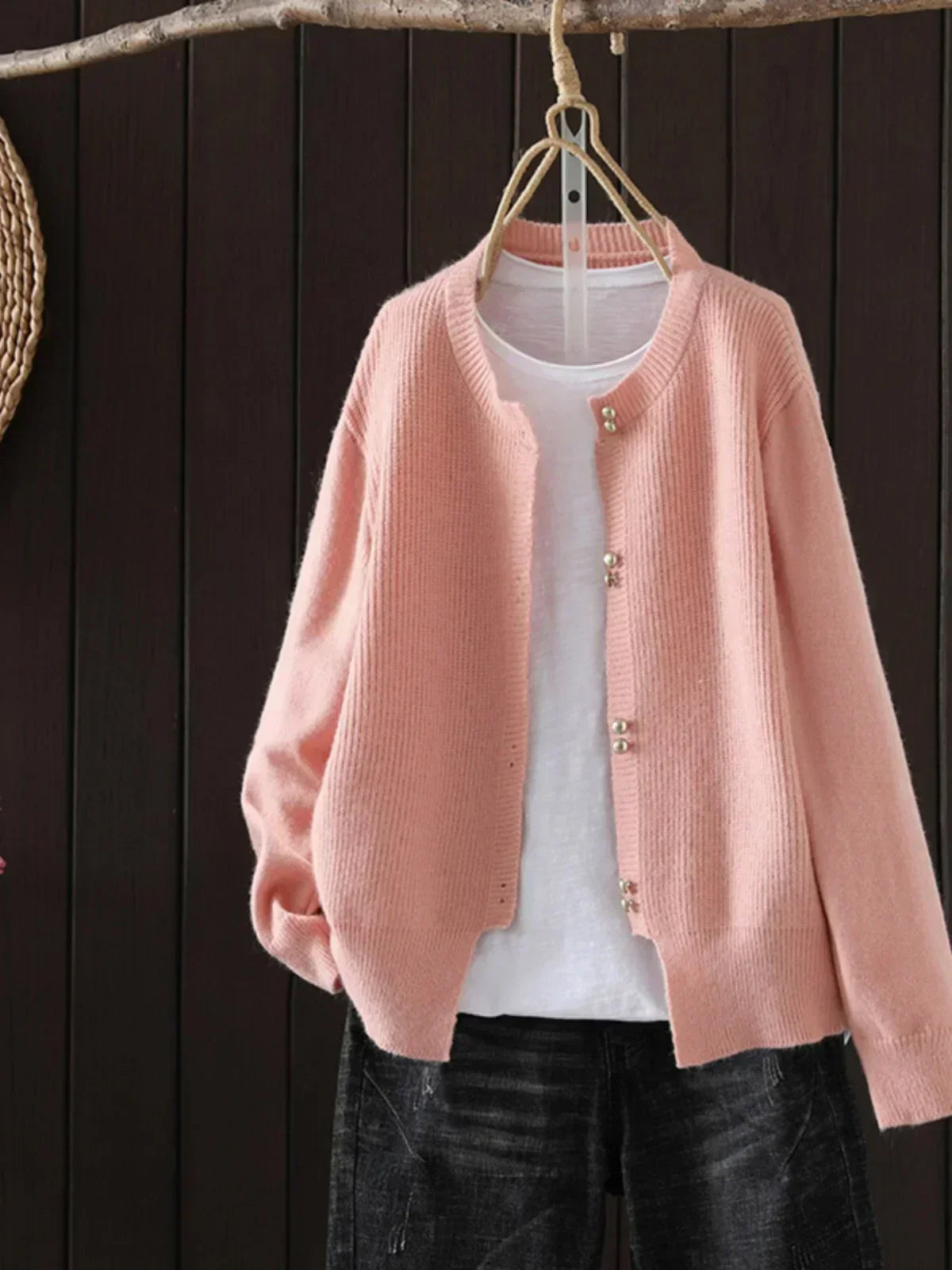 Camia | Round Neck Cardigan