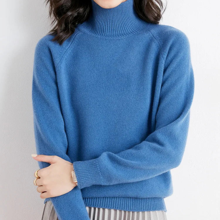 Zoey | Classic Mock-Neck Sweater
