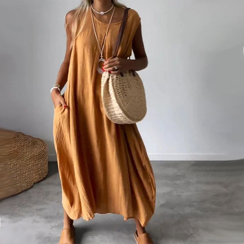 Sabrina | Casual Sleeveless Pocket Dress